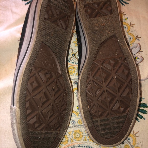 Converse - Picture 3 of 4